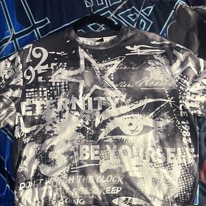 Graphic Black and White Short Sleeve Tee